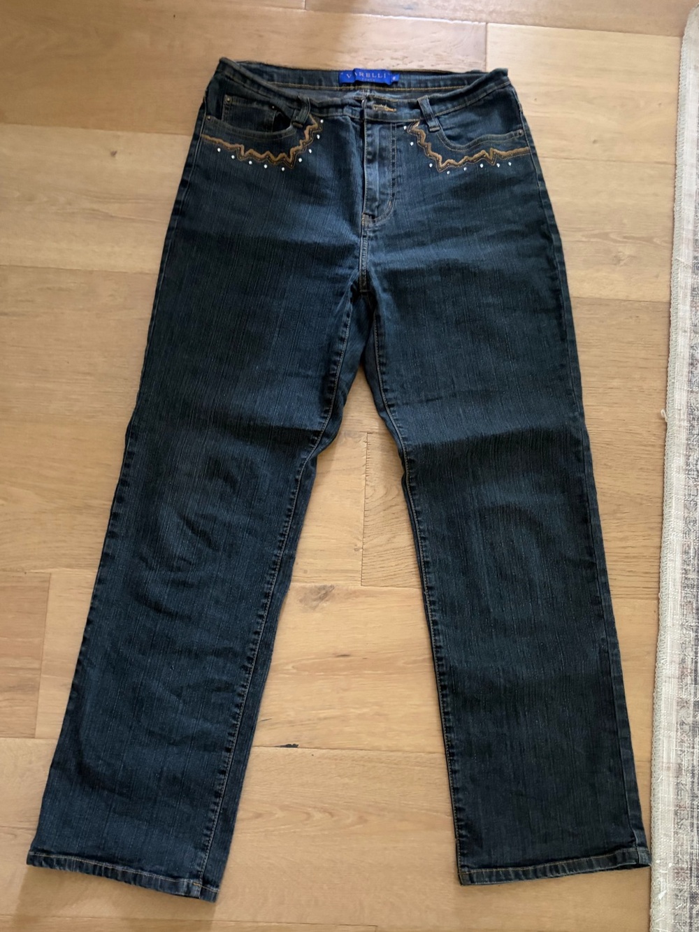 Vintage Dark Wash Women's Jeans with Rhinestone Back Pocket - size 10
